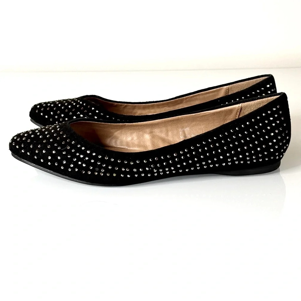 YELLOWBOX Black Suede Leather Pointy Toe Flats Sparkle Studs 7